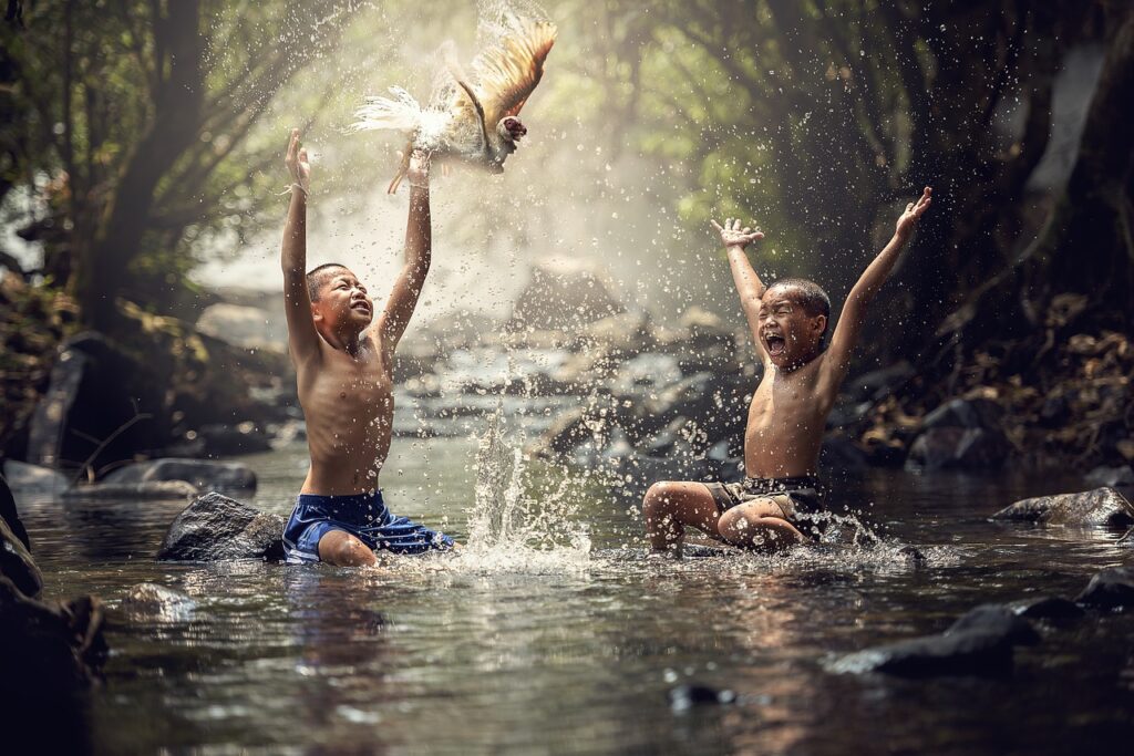 children, river, birds-1822662.jpg